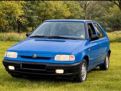 Usata Skoda Felicia 1995 Blu Utilitaria