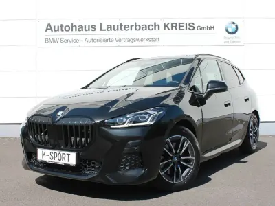 Gebraucht BMW 223 Active Tourer M Sport 218 PS (160 kW) 2025 Schwarz Van / Kleinbus