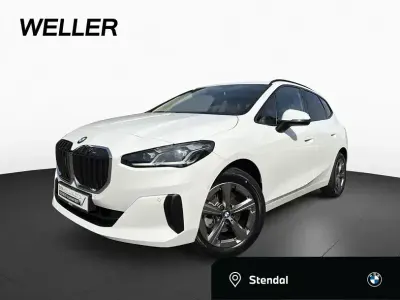 Gebraucht BMW 220 Performance 156 PS (114 kW) 2025 Weiss Kombi