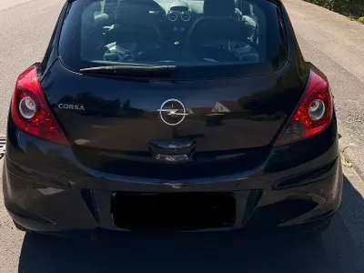 Gebraucht Opel Corsa 80 PS (58 kW) 2009 Schwarz Kleinwagen