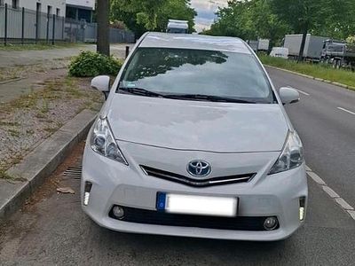 Toyota Prius+