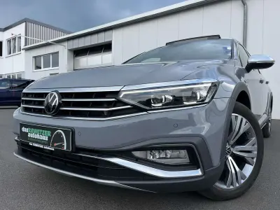 Gebraucht VW Passat Alltrack 200 PS (147 kW) 2022 Mondsteingrau Kombi