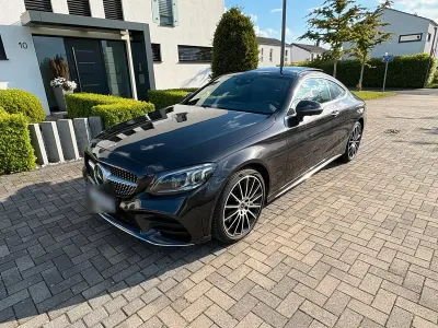 Używany Mercedes C43 AMG AMG line 258 KM (189 kW) 2018 Szary Coupe