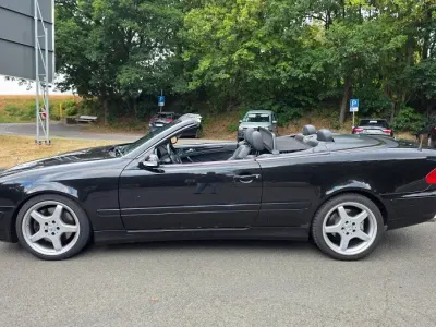 Gebraucht Mercedes CLK430 Avantgarde 279 PS (205 kW) 2001 Schwarz Cabrio