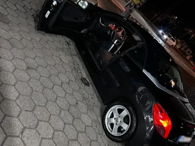 Gebraucht Peugeot 207 CC 120 PS (88 kW) 2008 Schwarz Cabrio
