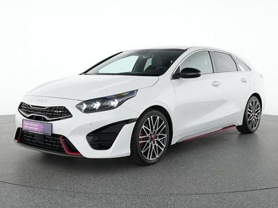 Gebraucht Kia ProCeed GT GT 204 PS (150 kW) 2022 Deluxeweiss Kleinwagen