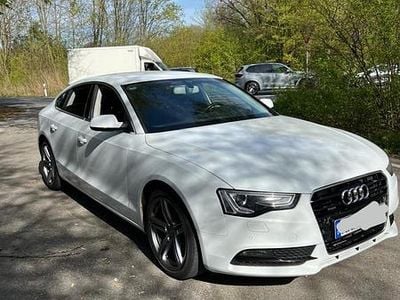 Gebraucht Audi A5 177 PS (130 kW) 2014 Weiß Coupé