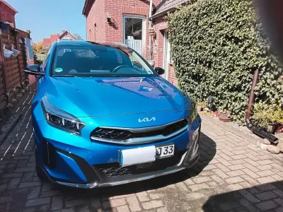 Gebraucht Kia XCeed Platinum 160 PS (117 kW) 2023 Blau SUV