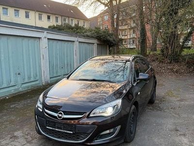 Gebraucht Opel Astra 2013 Braun Kombi