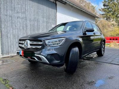 Gebraucht Mercedes GLC220 194 PS (142 kW) 2019 Grau SUV