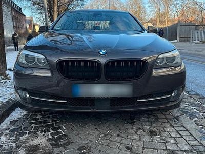 Gebraucht BMW 530 245 PS (180 kW) 2010 Braun Limousine