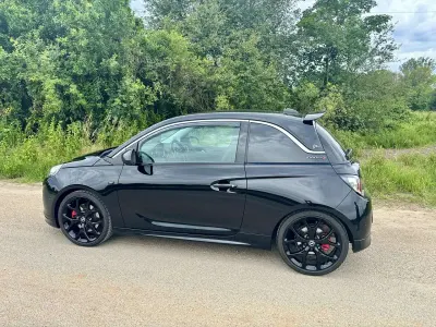 Gebraucht Opel Adam S 150 PS (110 kW) 2018 Schwarz Kleinwagen