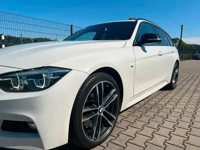Gebraucht BMW 330 Shadowline 258 PS (189 kW) 2018 Weiß Kombi