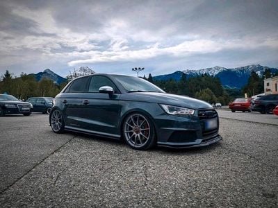 Gebraucht Audi A1 Design 300 PS (220 kW) 2015 Grau Kleinwagen