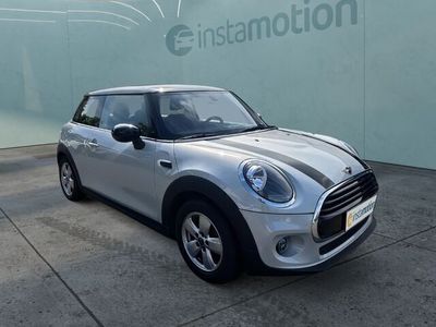 Gebraucht Mini Cooper 136 PS (100 kW) 2019 Weiß Kleinwagen