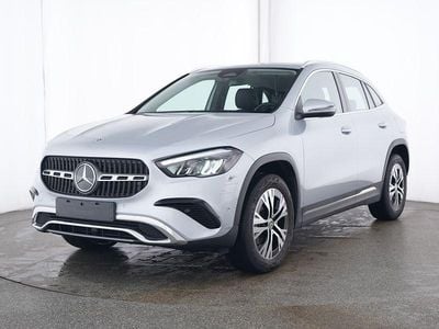 Gebraucht Mercedes GLA200 Advanced 163 PS (119 kW) 2024 Silber SUV