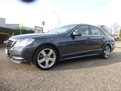 Tenoritgrau metalliclack Gebraucht 2011 Mercedes E250 Limousine | 13.850 € (Etwas zu teuer)
