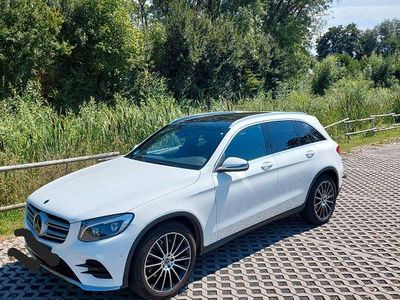 Gebraucht Mercedes GLC300 AMG line 245 PS (180 kW) 2018 Weiß SUV