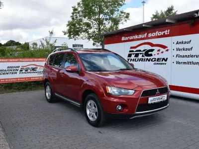 Gebraucht Mitsubishi Outlander Invite 156 PS (114 kW) 2011 Rot SUV