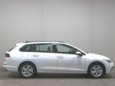 Usata VW Golf VIII Life 116 CV (85 kW) 2022 Bianco Station wagon