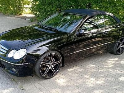 Second-hand Mercedes CLK350 Avantgarde 272 CP (200 kW) 2006 Negru Cabrio