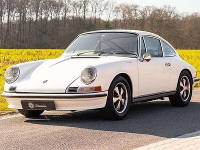 Second-hand Porsche 911S 179 CP (131 kW) 1970 Alb Coupe