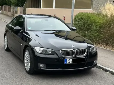 Gebraucht BMW 330 Sport Line 272 PS (200 kW) 2007 Schwarz Coupé