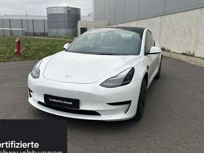 Weiß Gebraucht 2021 Tesla Model 3 Standard Range Limousine | 25.000 € (Fairer Preis)