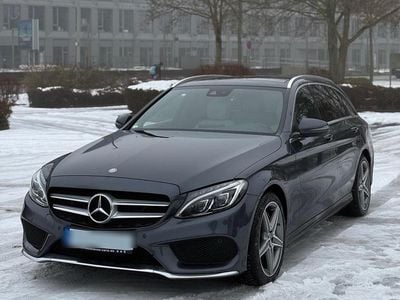 Grau Gebraucht 2015 Mercedes C250 AMG line Kombi | 14.200 € (Fairer Preis)