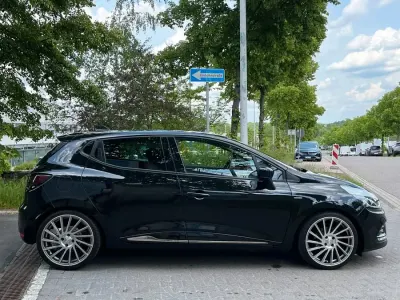 Gebraucht Renault Clio IV 90 PS (66 kW) 2018 Schwarz Kleinwagen
