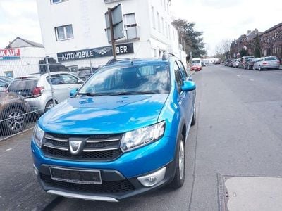 Gebraucht Dacia Sandero Prestige 90 PS (66 kW) 2014 Blau SUV
