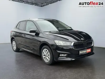 Neu Skoda Fabia 150 PS (110 kW) 2026 Timiano grün metallc Kleinwagen