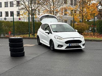 Weiß Gebraucht 2019 Ford Fiesta ST-Line Kleinwagen | 9.685 € (Fairer Preis)