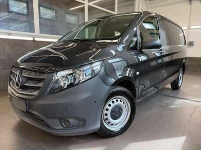 Grau metallic Gebraucht 2023 Mercedes Vito Van | 30.020 € (Fairer Preis)
