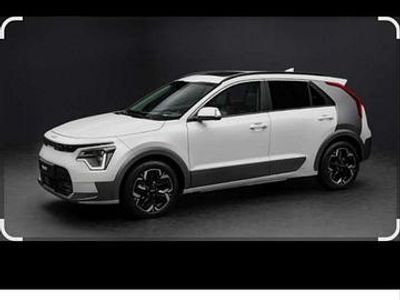 Usata Kia Niro Vision 105 CV (77 kW) 2022 Bianco SUV