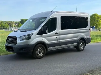 Gebraucht Ford Transit 131 PS (96 kW) 2018 Silber Van / Kleinbus