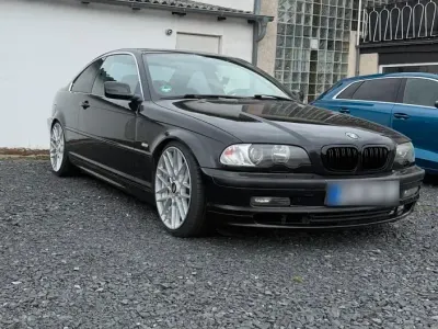 Gebraucht BMW 325 192 PS (141 kW) 2002 Schwarz Coupé