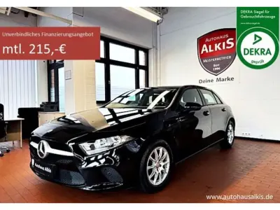 Gebraucht Mercedes A180 Business 136 PS (100 kW) 2022 Nachtschwarz  unilack Limousine