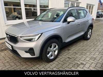 Silber Gebraucht 2022 Volvo XC40 SUV | 25.890 € (Guter Preis)