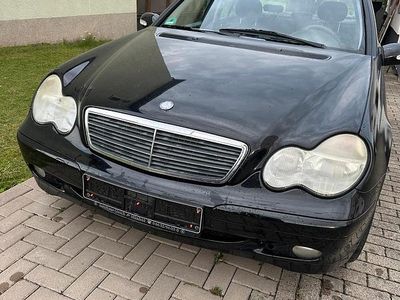 Mercedes C180