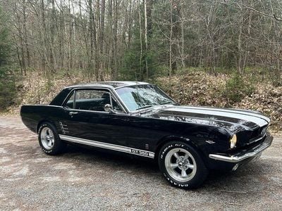Schwarz Gebraucht 1966 Ford V8 Coupé | 52.000 €