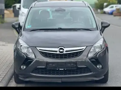 Gebraucht Opel Zafira Tourer 135 PS (99 kW) 2015 Van / Kleinbus