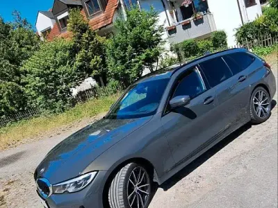 Gebraucht BMW 320 Sport Line 190 PS (139 kW) 2020 Andere farben Kombi