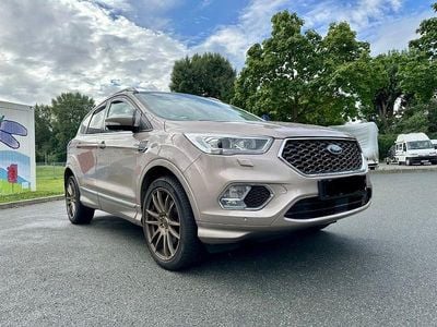 Beige Gebraucht 2019 Ford Kuga Vignale SUV | 21.000 € (Fairer Preis)