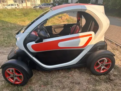 Gebraucht Renault Twizy 11 kW (15 PS) 2012 Weiß Kleinwagen
