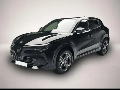 Neu Alfa Romeo Junior 136 PS (100 kW) 2026 Manufacturer SUV