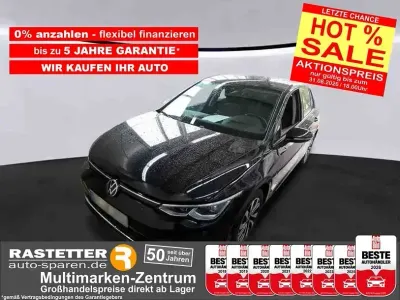 Gebraucht VW Golf VIII Active 150 PS (110 kW) 2023 Schwarz Limousine
