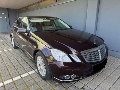 Usata Mercedes E350 231 CV (169 kW) 2009 Marrone Berlina