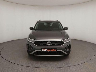 Second-hand VW T-Roc Life 110 CP (80 kW) 2023 Gri SUV