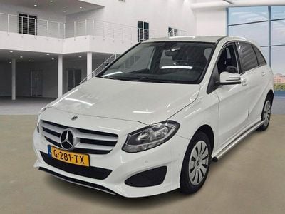 Weiß Gebraucht 2019 Mercedes 170 Kombi | 4.990 €